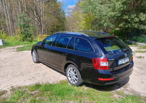 Skoda Octavia cena 50430 przebieg: 146000, rok produkcji 2016 z Gdynia małe 92